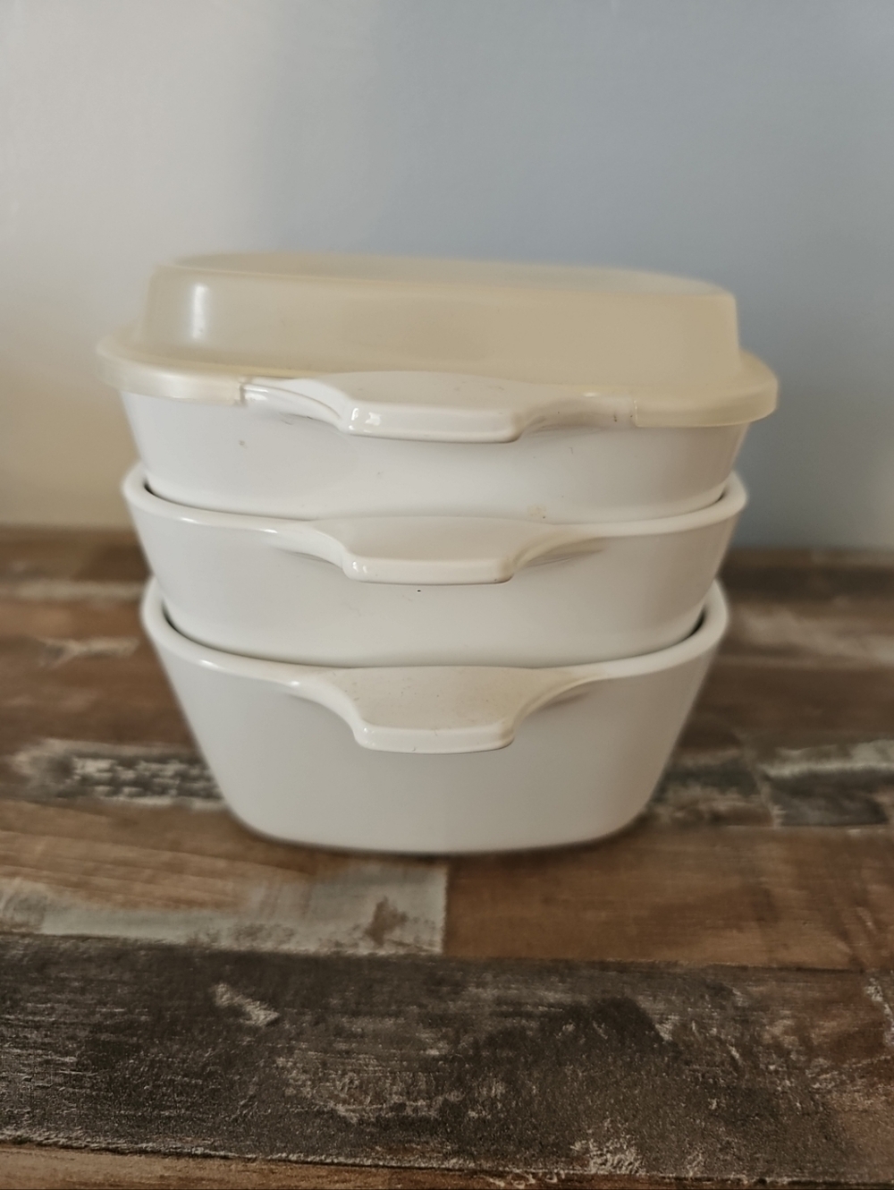 CORNINGWARE BLUE CORNFLOWER SM CASSEROLE DISHES SET OF 3 1 LID - Picture 3 of 7